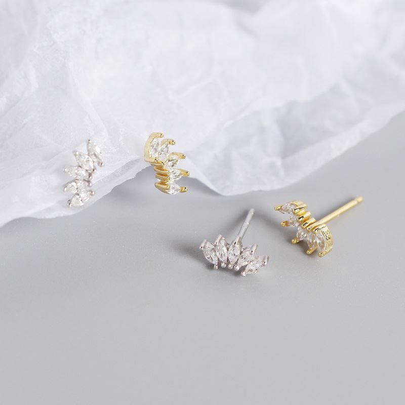 Simple Oval CZ Crown 925 Sterling Silver Stud Earrings