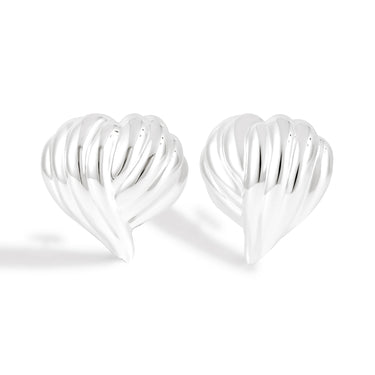 עגילי סטאד כסף 999 – לב בהצטלבות קווים, ציפוי זהב צהוב 18K או גוון כסוף