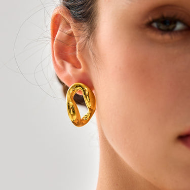 עגילי סטאד כסף 999 חלולים לא-סימטריים – כסוף טבעי או זהב 18K